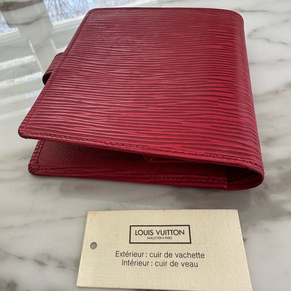 Louis Vuitton Epi Red Wallet - Picture 3 of 15